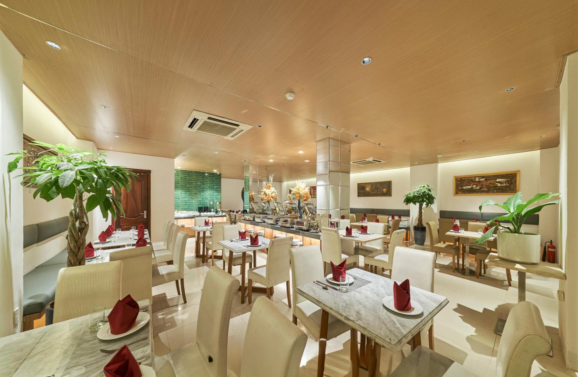 Sky Gem Hotel - Ben Thanh Ho Chi Minh-byen Eksteriør bilde